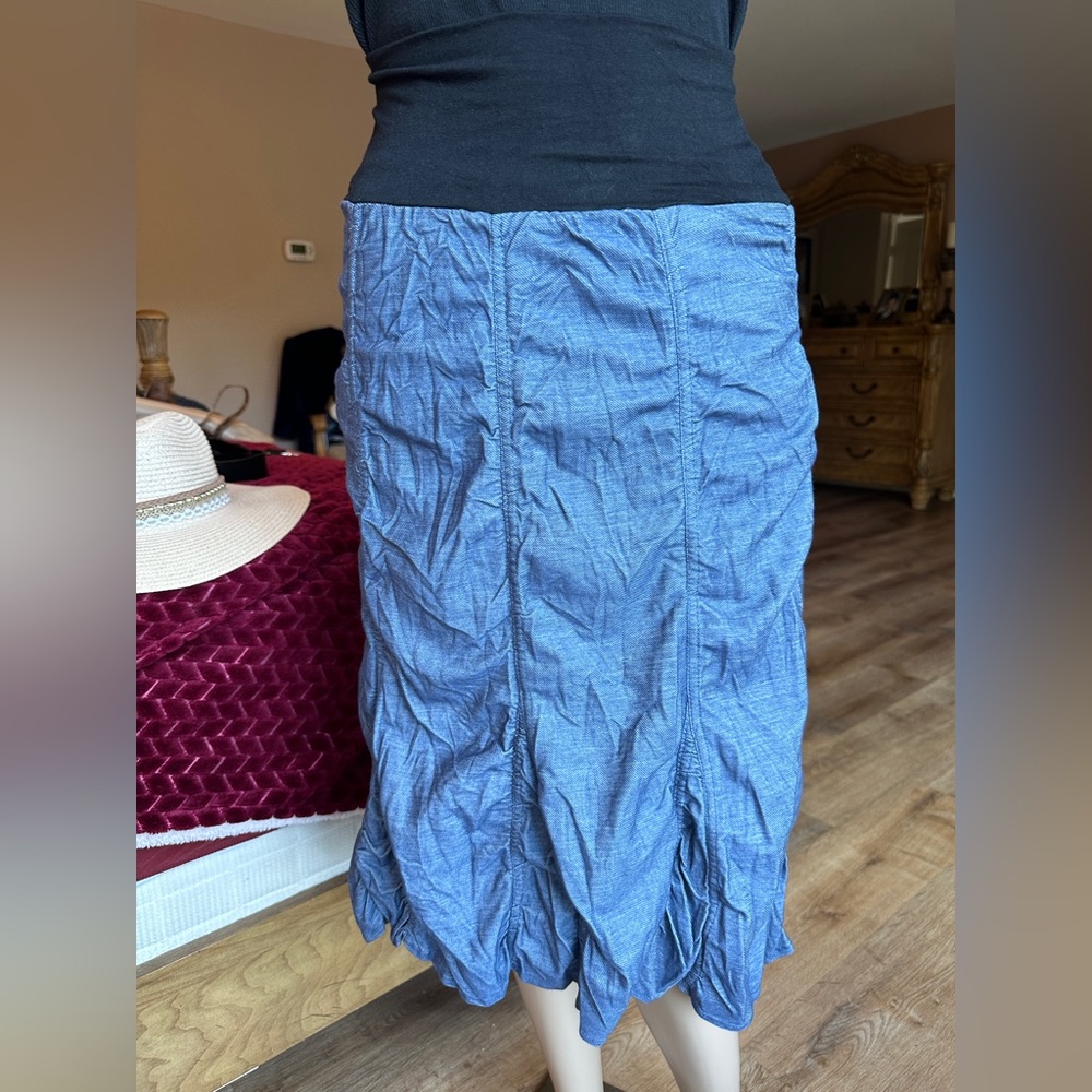 NWOT Surrealist MIDI Draped Stretching Skirt Blue Size S (1)